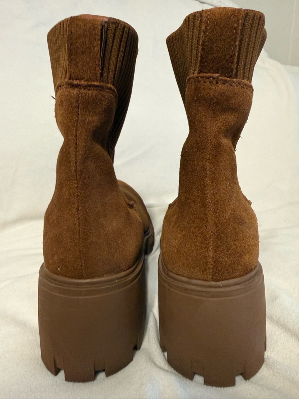 Steve Madden Women's Hayle Platform Suede Chelsea Boot Chestnut Size 8 - Picture 5 of 5